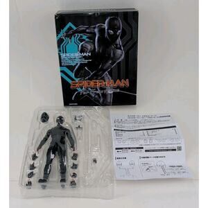 Bandai SH Figuarts Marvel Spiderman Far From Home Stealth Suit Action Figure